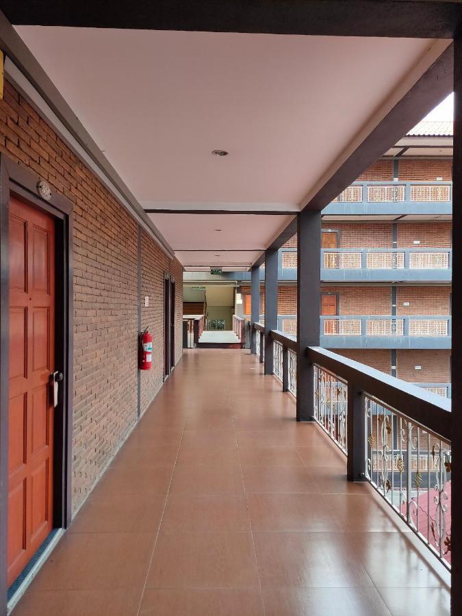 Rimtara Residence Patan Chiang Mai Exterior foto
