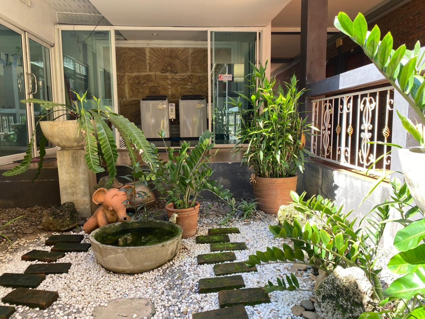 Rimtara Residence Patan Chiang Mai Exterior foto